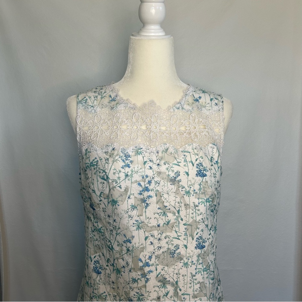 Elie Tahari beautiful summer midi dress lining tru out size 10